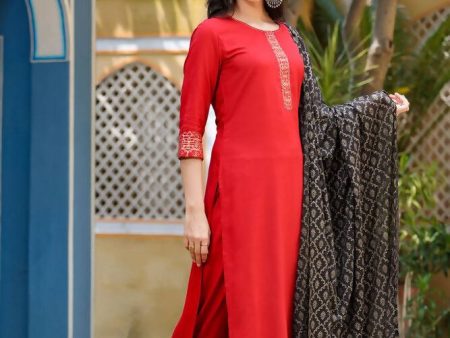 Yufta Women Maroon & Black Thread Work Pure Cotton Kurta with Trousers & With Dupatta Online Hot Sale